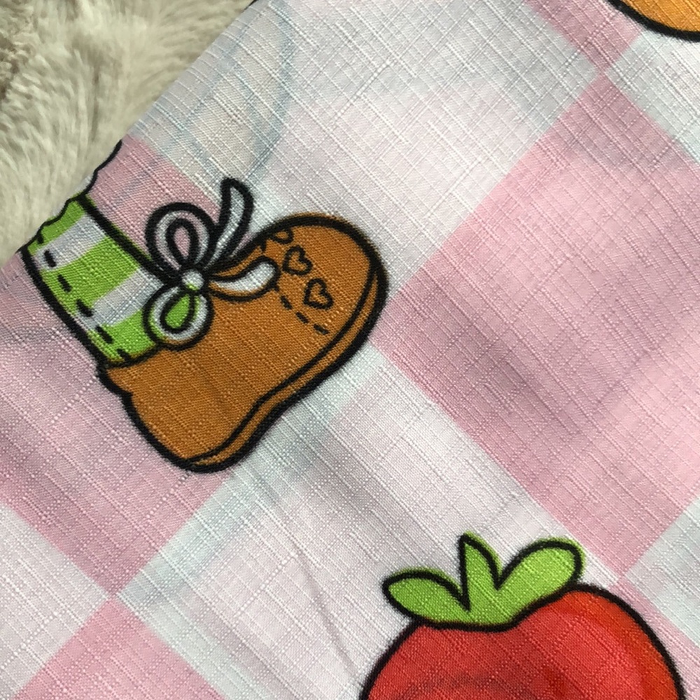 Strawberry Shortcake Pink Shower Curtain Set - Picture 7 of 8
